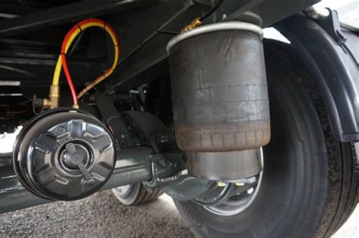 Are there airbags on a Chevy motorhome?