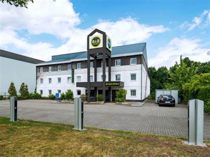 Are there any bad reviews of Skyline homes?