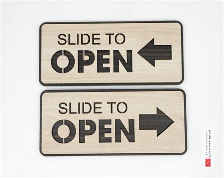 Can a slide out slide out all at once?