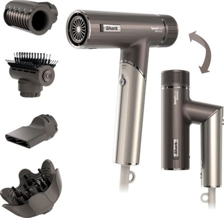 Can I use a hair dryer with a generator?