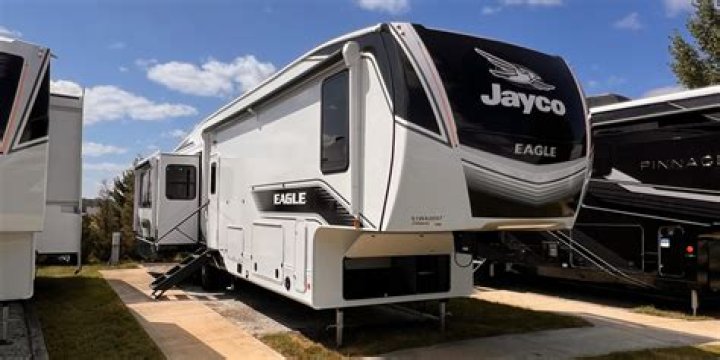 Does Jayco still make Starcraft?
