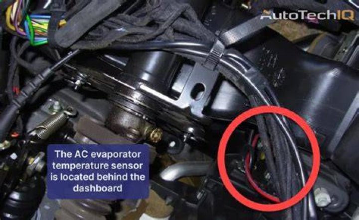 How do I know if my AC temperature sensor is bad?