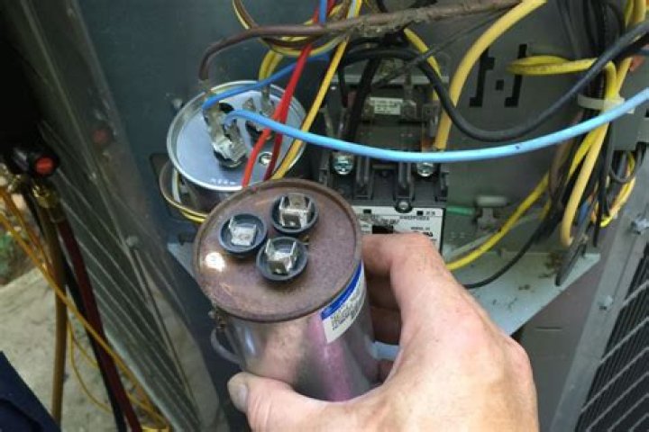 How do I know if the capacitor is bad on my furnace?