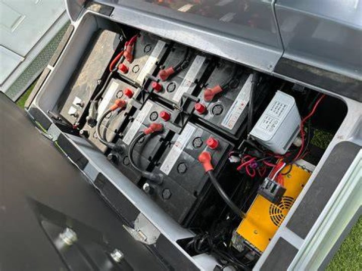 How many batteries do I need for dry camping?