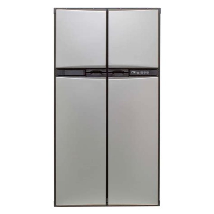 Is the Norcold 1210t a 4 door refrigerator?