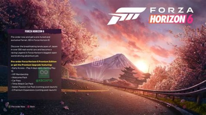 What kind of interior does a Forza 34T have?
