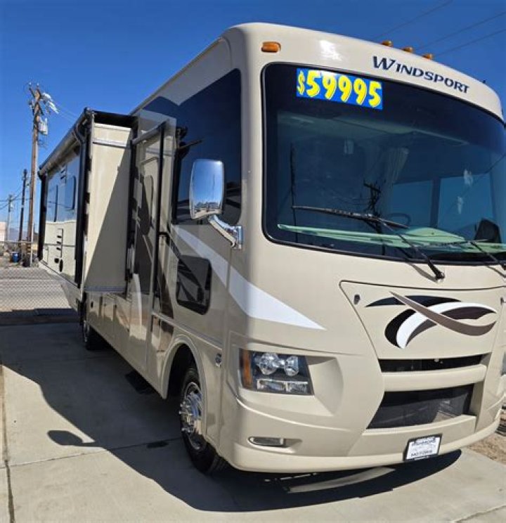 When did I buy a Thor Motor Coach Windsport?