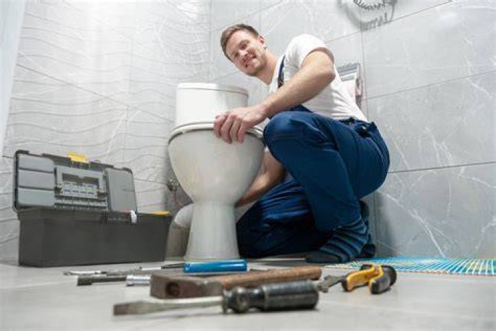 When to replace a toilet and when to repair?