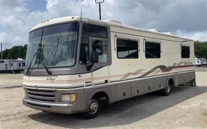 Where can I buy a 1999 Fleetwood pace Arrow?