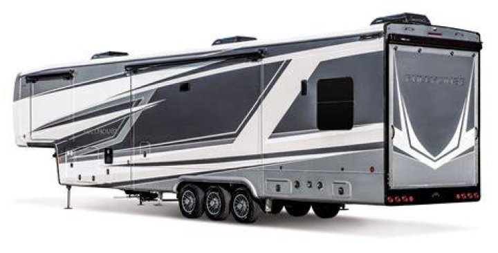 Which is the best fifth wheel in Montana?